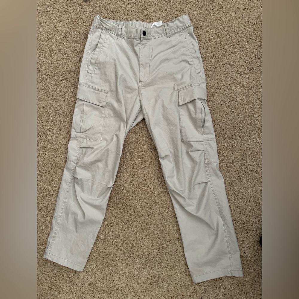 White cargo pants - barely used